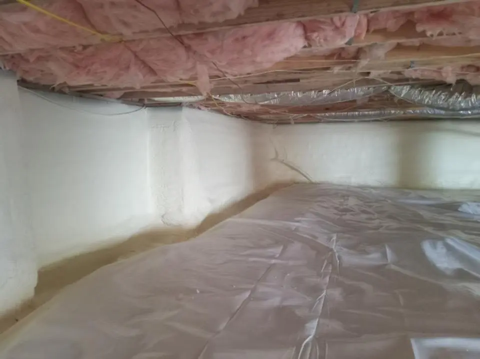 Crawl space encapsulation with closed-cell spray foam for Roof Maintenance in Gustine